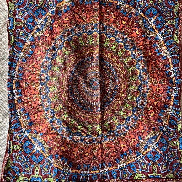 2011 Grateful Dead Productions Bandana Handkerchief Dancing Bears 100% Cotton - Picture 2 of 5